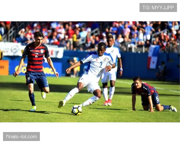 临沧市足球选拔赛开展，多元职业球员参与