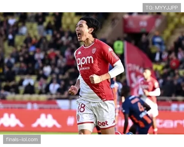 摩纳哥球员南野拓实一锤定音力克巴黎