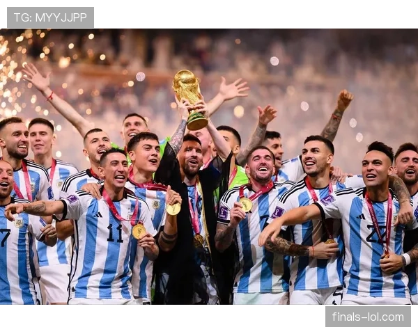 多特面临防线折损,本塞拜尼征战非洲杯安东伤愈复出 多特面临防线折损,本塞拜尼征战非洲杯安东伤愈复出