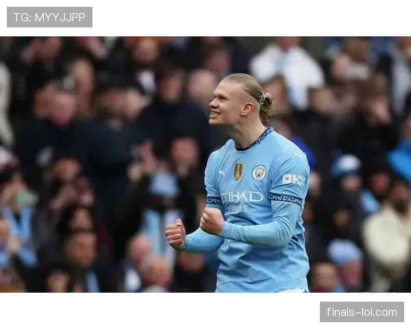 曼城2-1逆转利物浦，哈兰德绝杀暴露红军防守漏洞